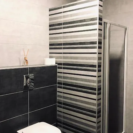Apartament Roth Turistahaz Sopron *