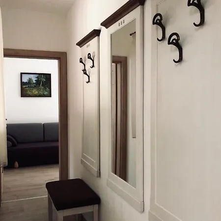 Roth Turistahaz Sopron Apartament
